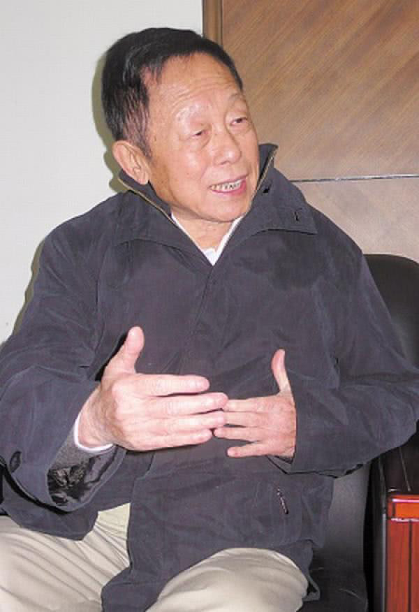 央视春晚开创者、首届春晚总导演黄一鹤去世，享年85岁